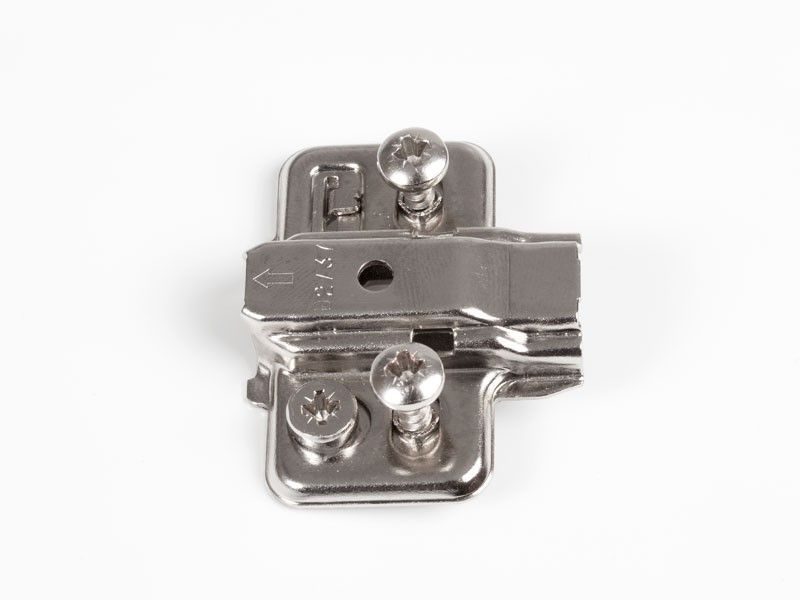 Placuta TITUS cu reglaj 3D pt balama (T-type) cu clips incadrata H~2 mm